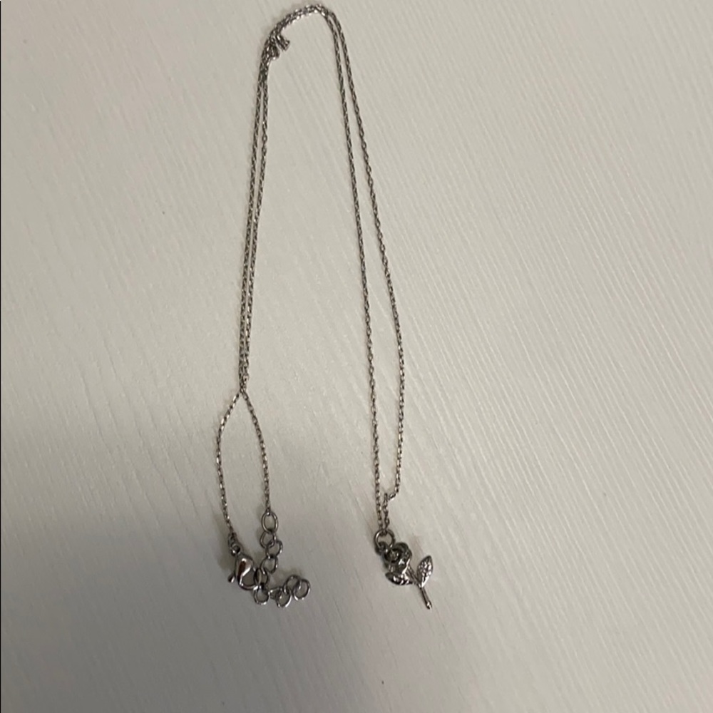 rose necklace